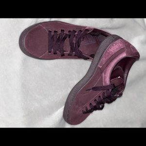 Puma Suede Classic in Plum